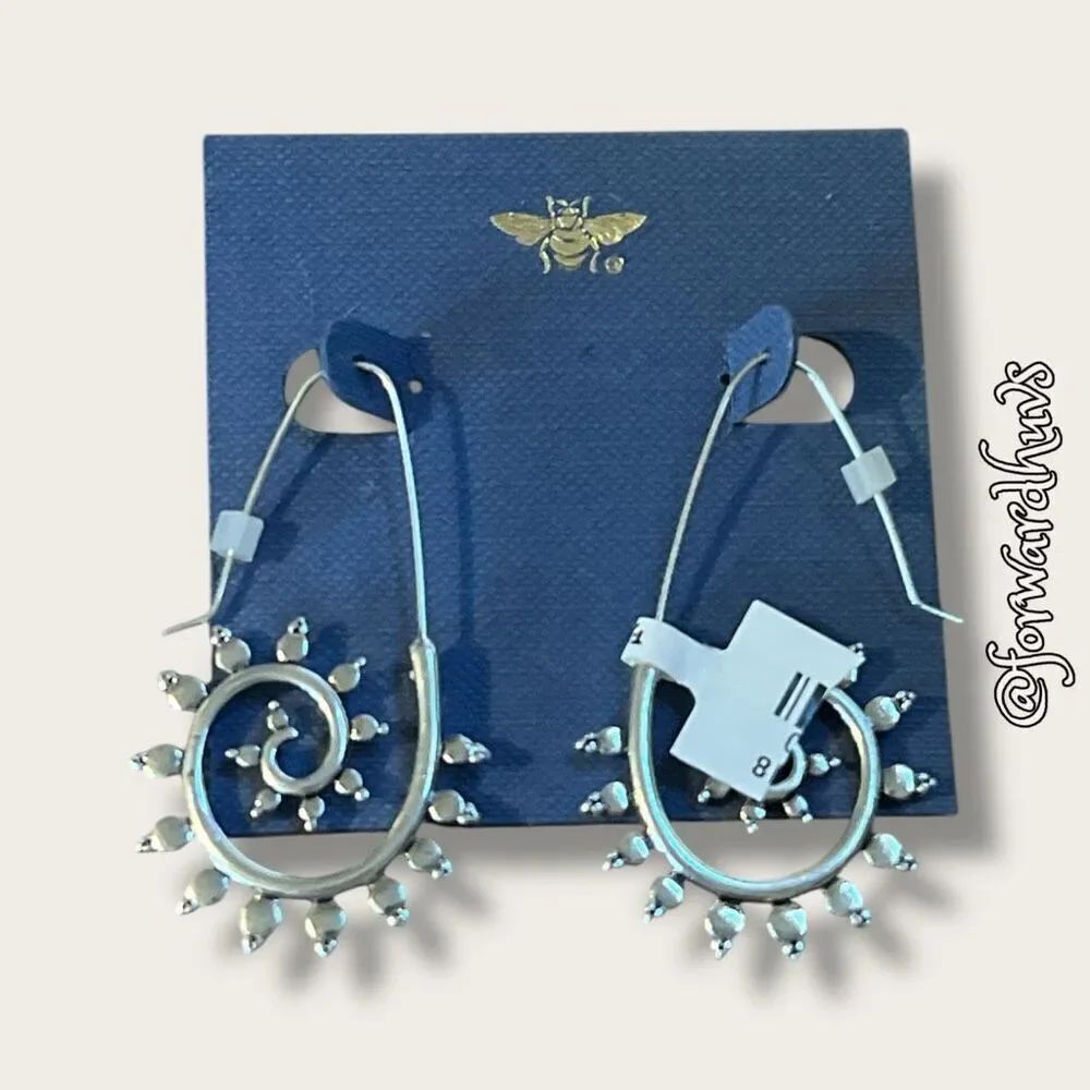 TJ Maxx Open Hoop Spiral Threader Earrings